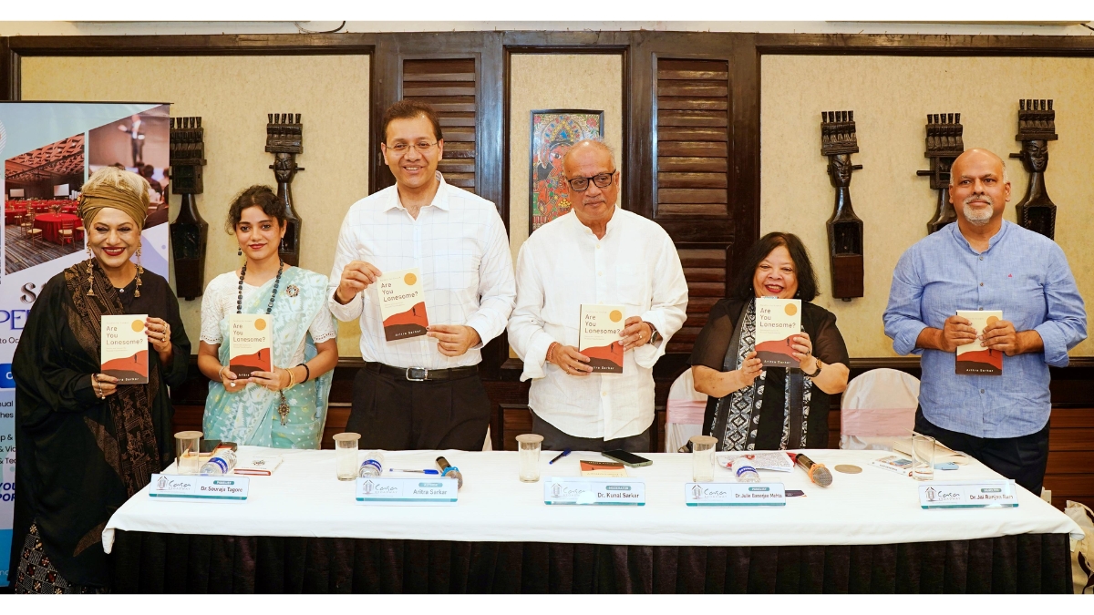 Aritra Sarkar Unveils His Powerful Narrative “Are You Lonesome?” at Casa Broadway, Kolkata